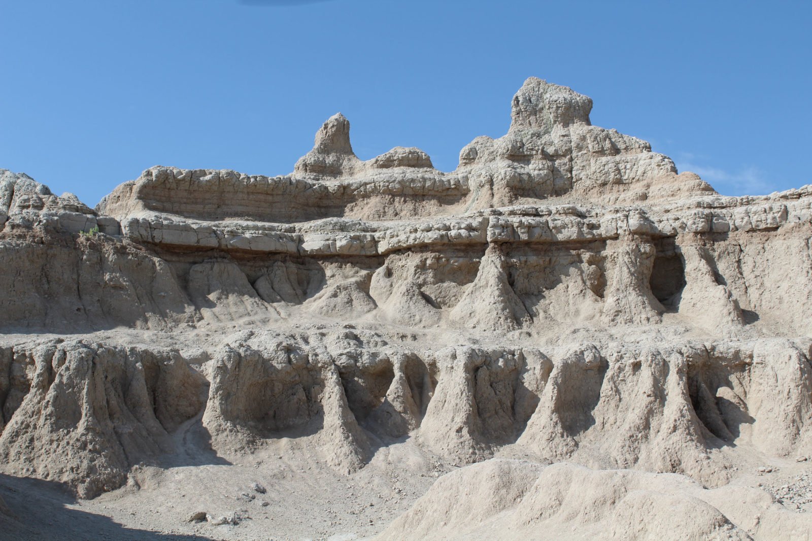 Eroded tower of sandstone in Badlands National Park
