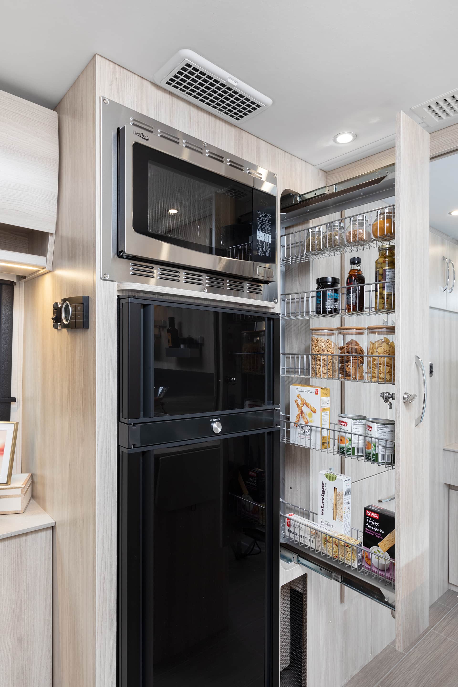 Pull-Out Pantry